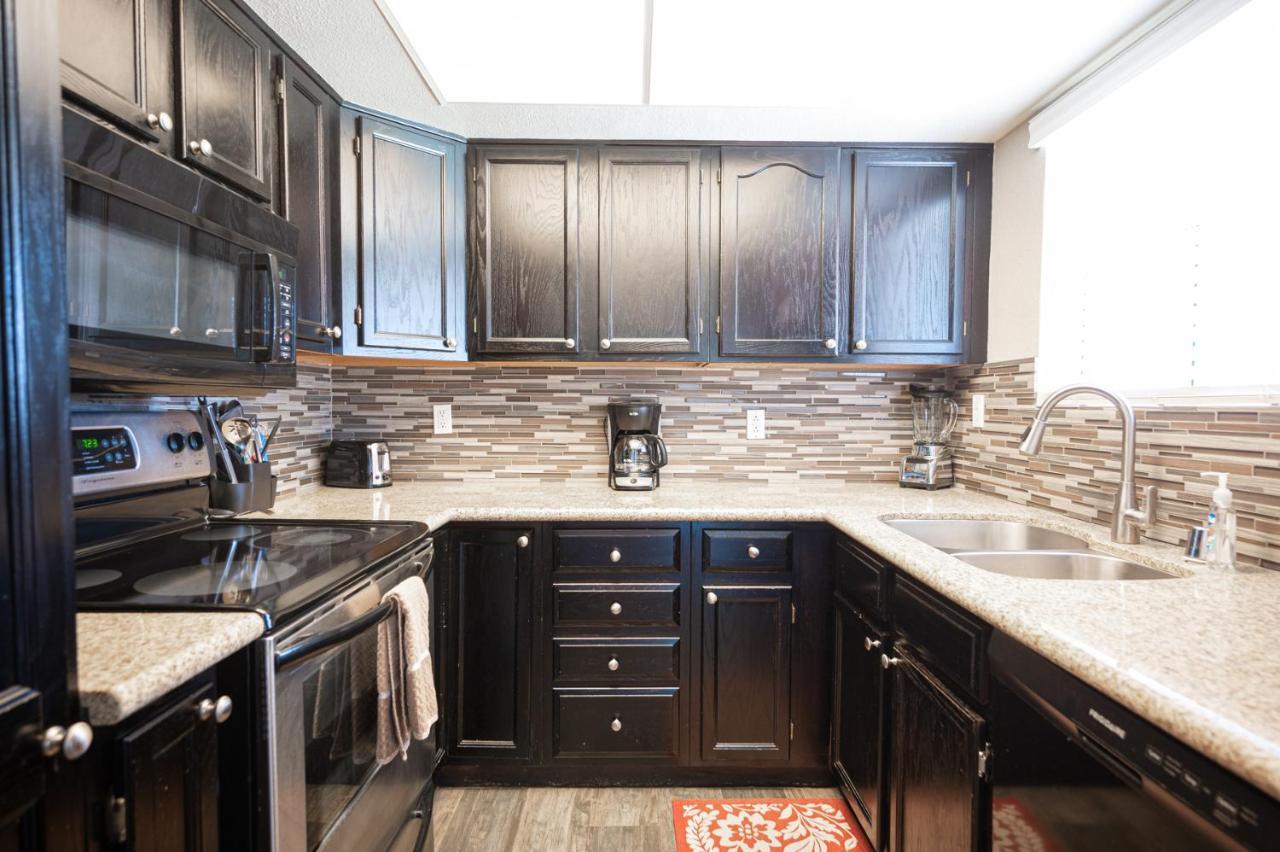 Charming 2 Bedroom House Las Vegas
