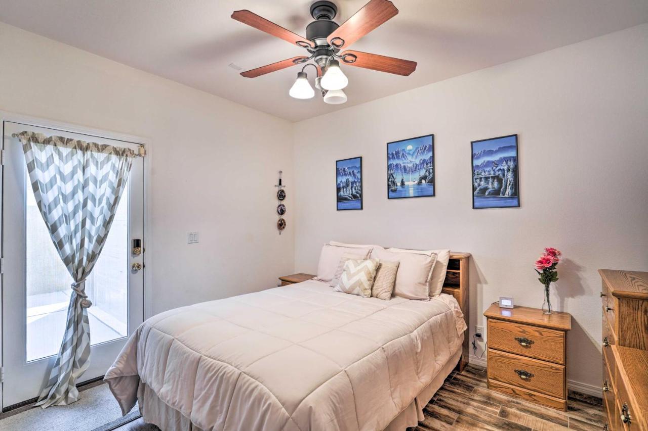 Spacious North Vegas With Yard Holiday home Las Vegas