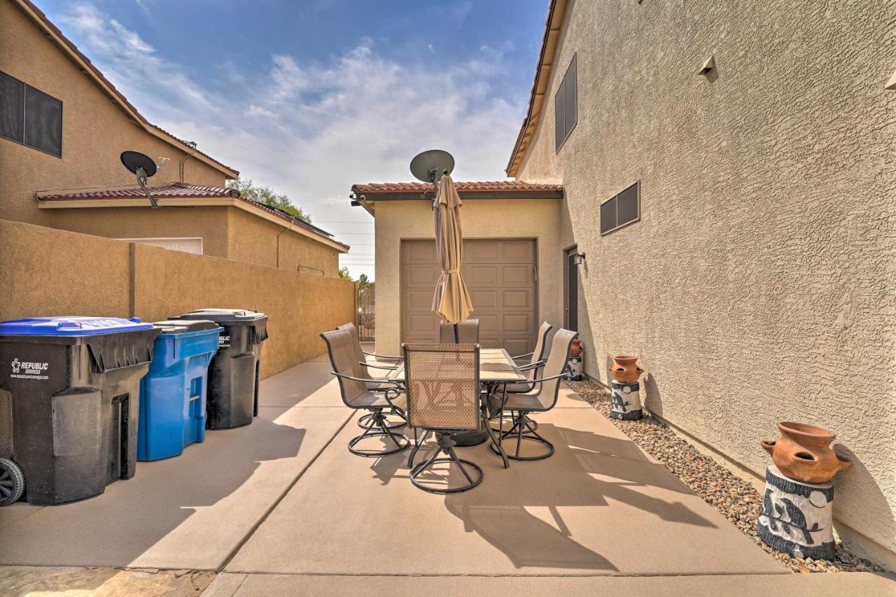 Spacious North Vegas With Yard Holiday home Las Vegas