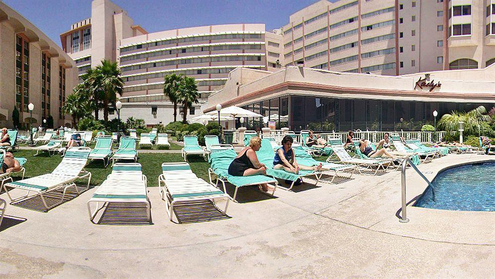 Riviera & Casino 3*