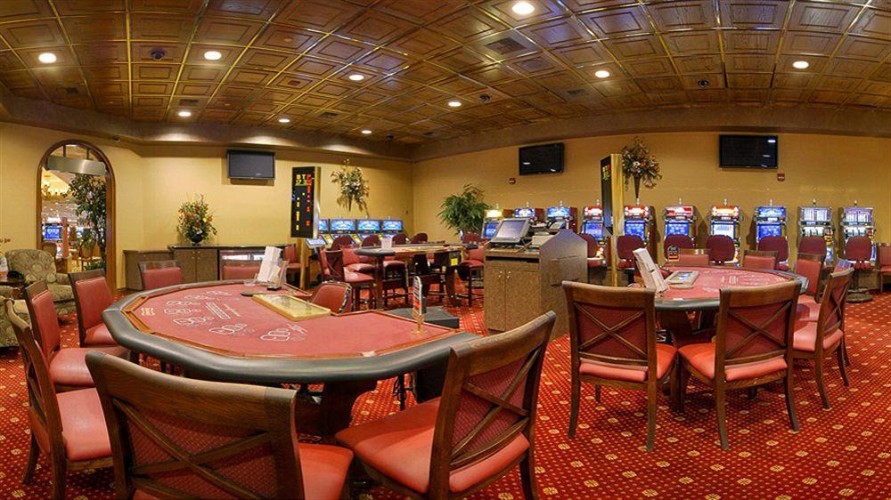 Resort Gold Coast And Casino 3*