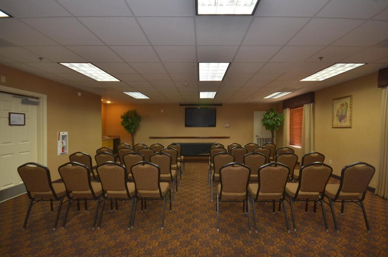 Express Vegas-nellis By Ihg