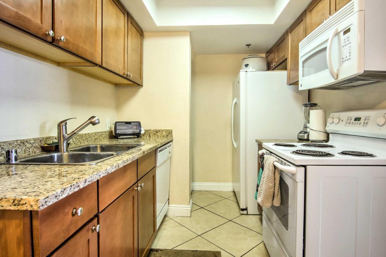 Pet-friendly Vegas 1 Mi To The Strip!