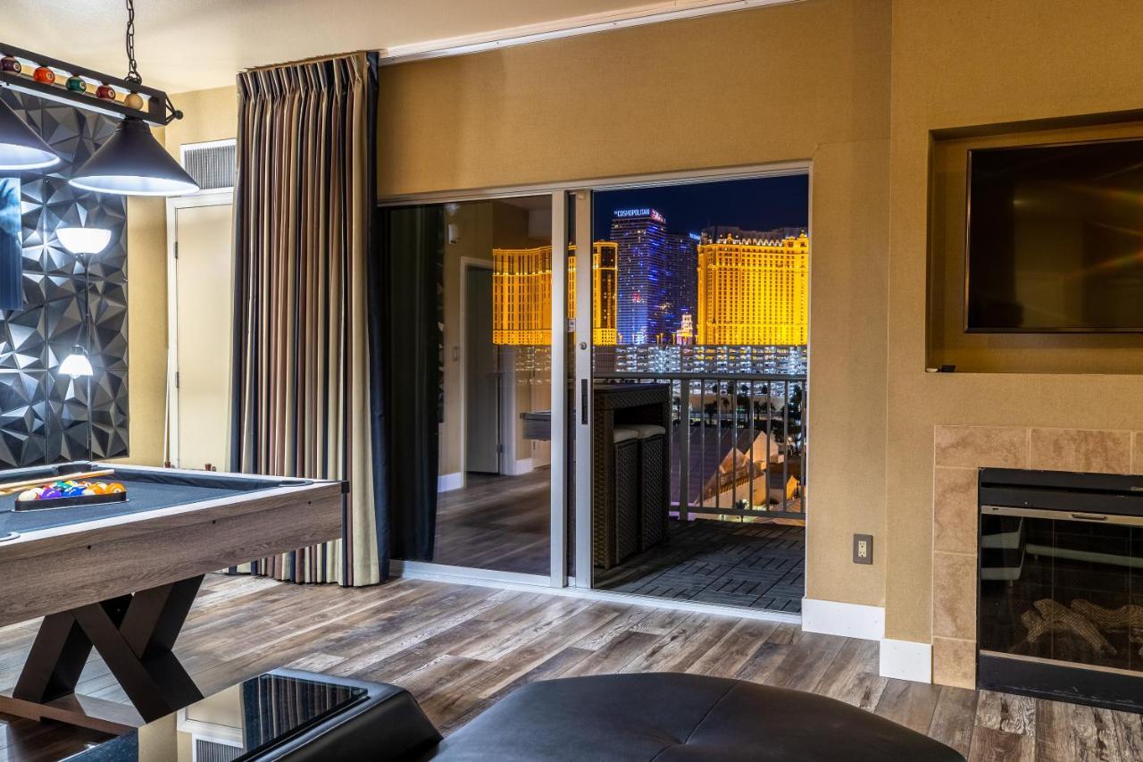 2100 Sqft Penthouse W/ Strip Views! Pool Gym Aparthotel Las Vegas
