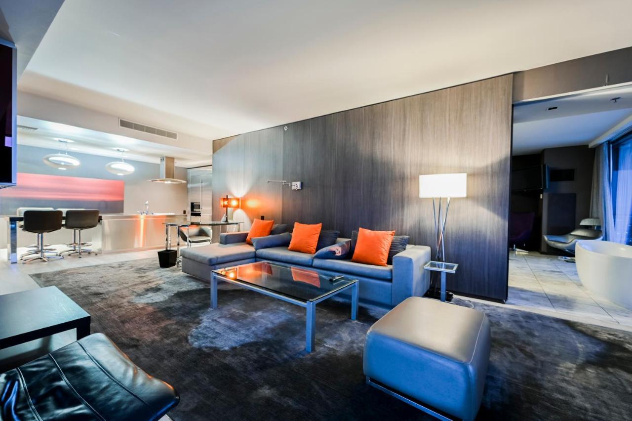 Stripviewsuites Two-bedroom Con-joined Exclusive Aparthotel