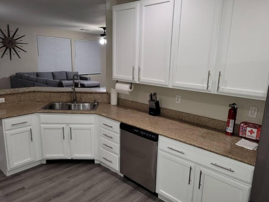 5 Bed 3.5 Baths Holiday home *