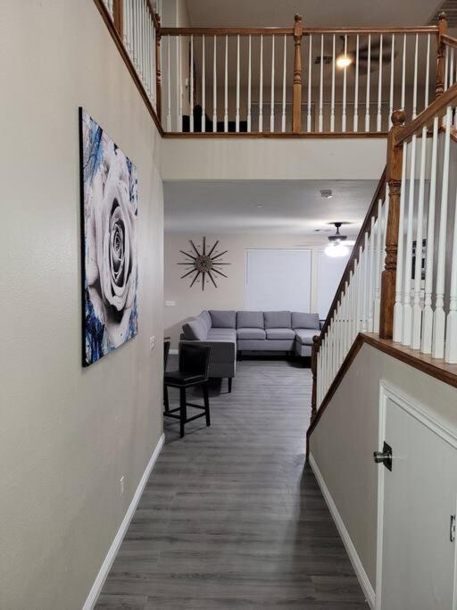 5 Bed 3.5 Baths Las Vegas