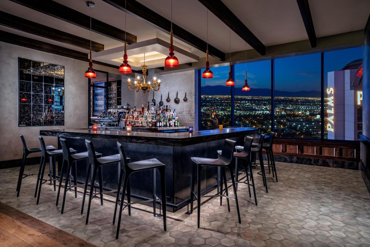Palms Casino Resort 4*
