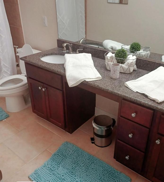 Apartment Lv Get-away 1bdroom Sleeps 3