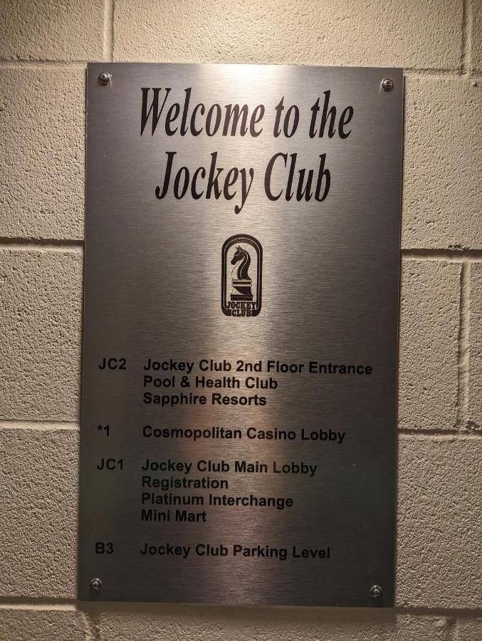 Suites At Jockey Club Aparthotel