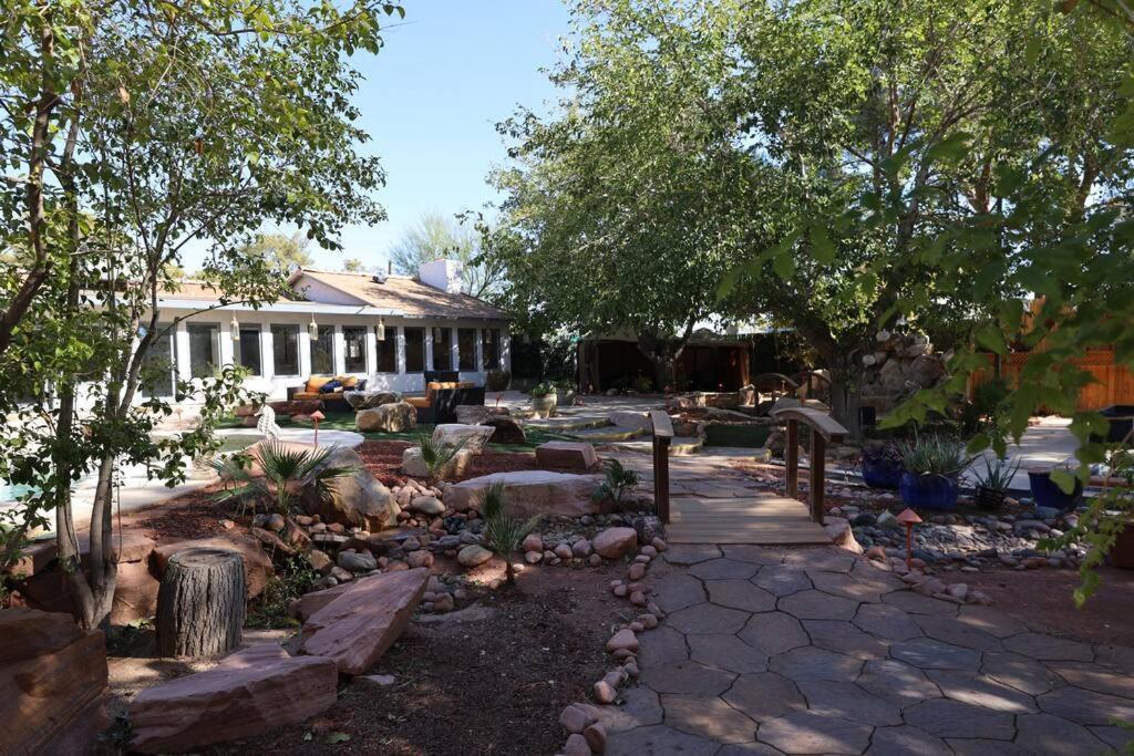 Resort-style Paradise W 2 Pools Holiday home *