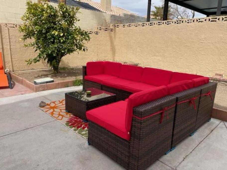 Apartment Work, Life, Luxury! Luxe Vegas W Firepit+pool