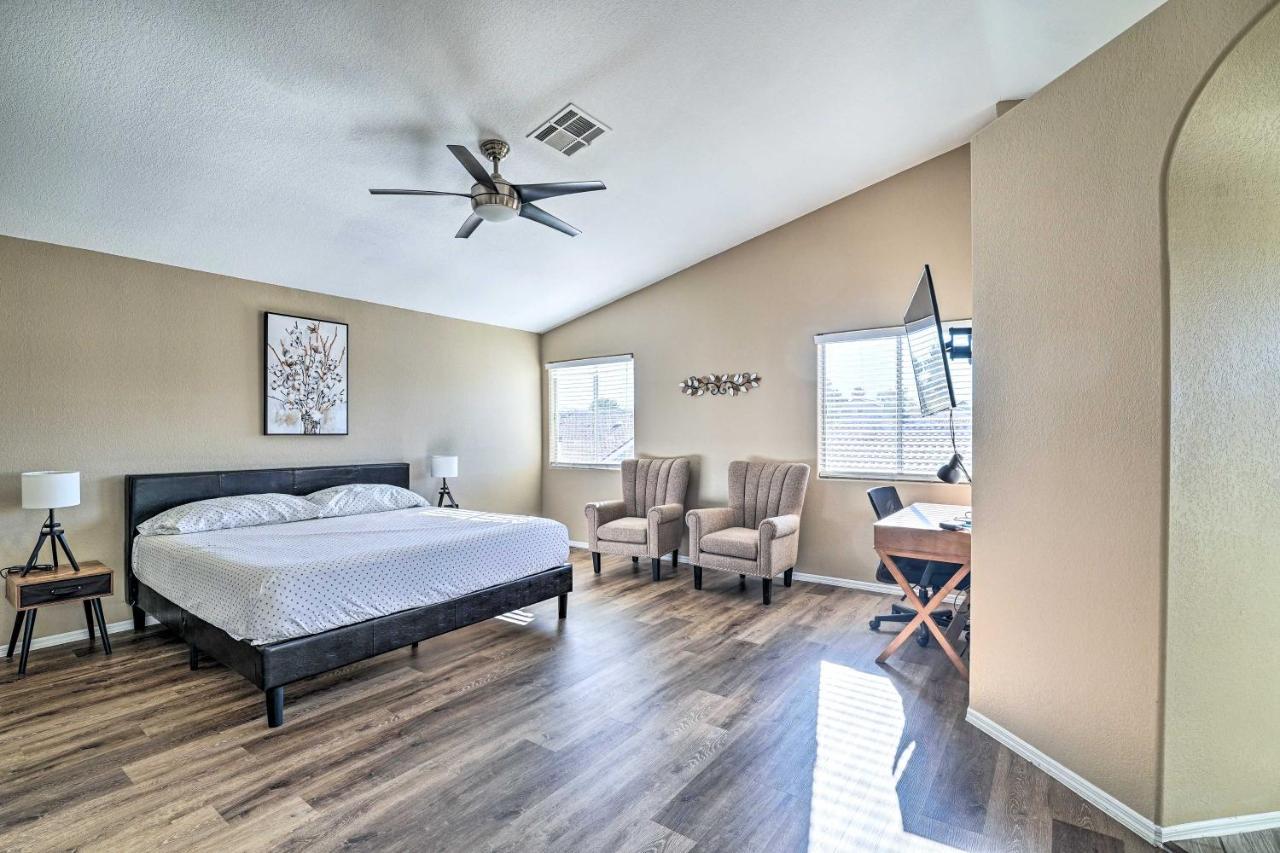 Holiday home Vegas Getaway About 8 Mi To Vegas Strip! Las Vegas
