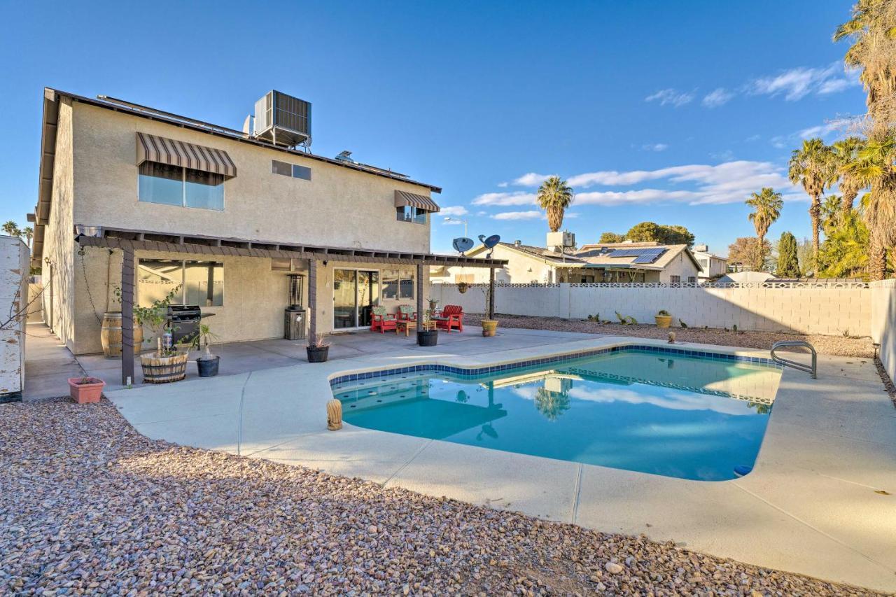 Holiday home Stylish With Pool - 5 Mi To Vegas Strip! *