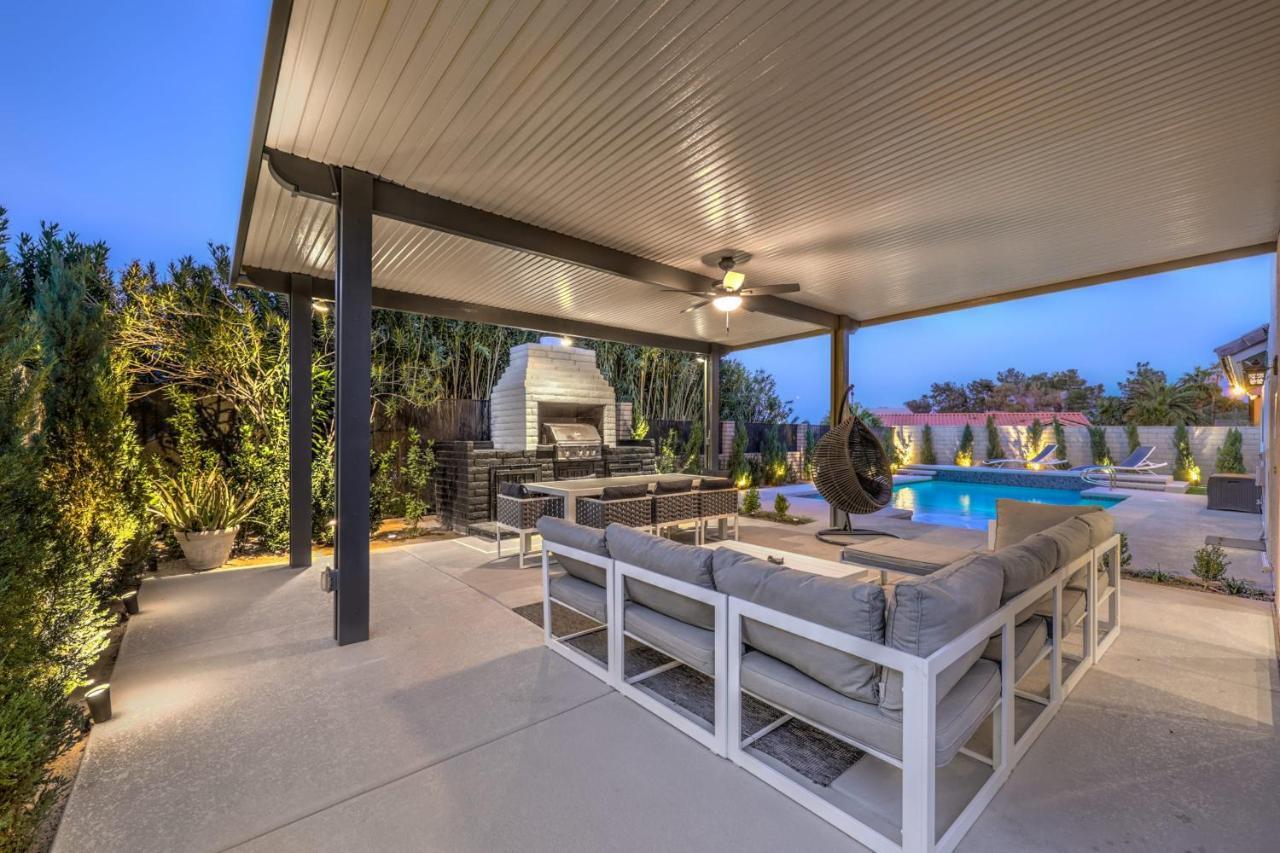 Vegas Pool W Wetdeck, Jacuzzi, Wetbar, Bbq, 15 Min To Strip