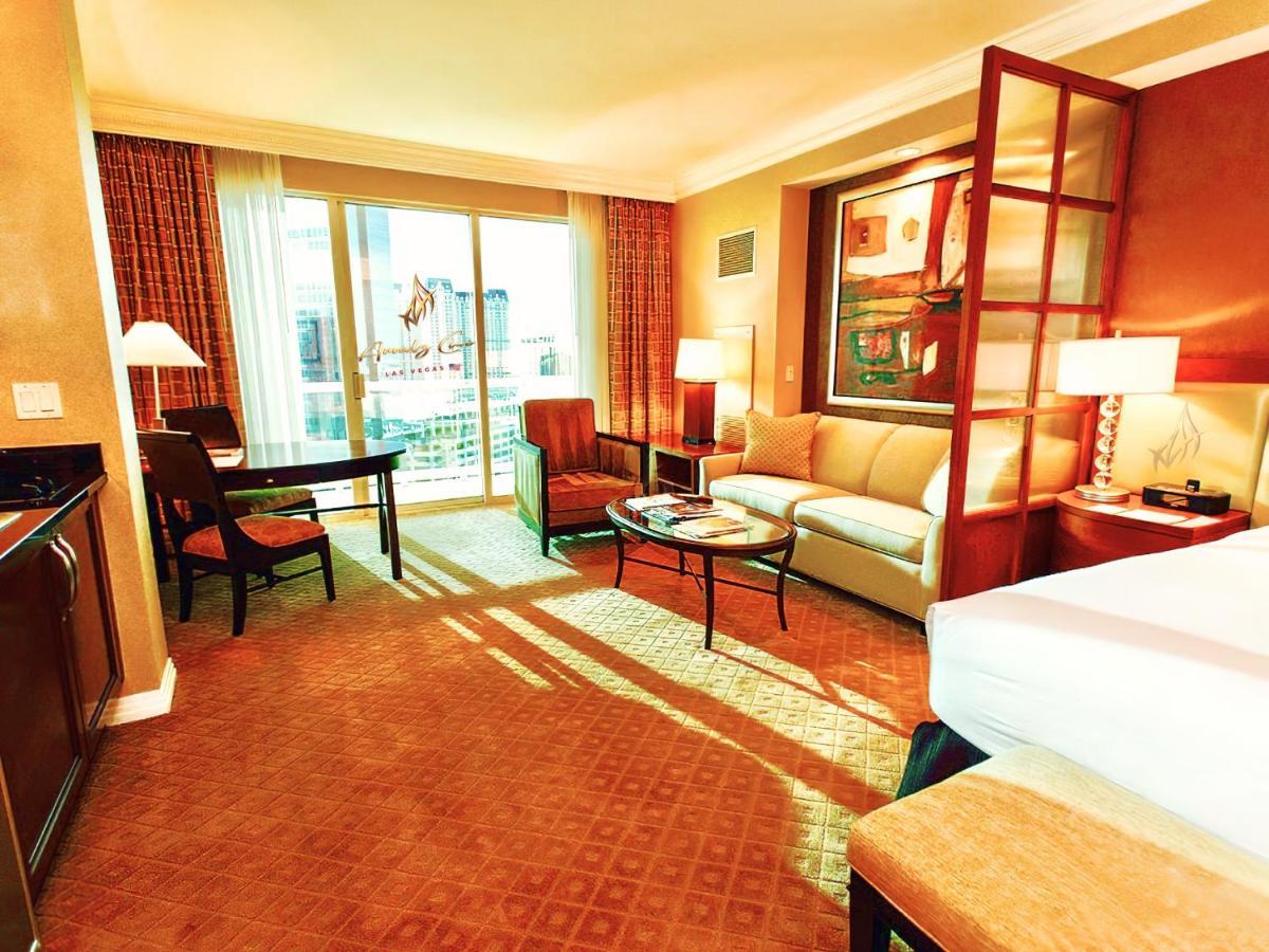 Aparthotel Amalz 2 Bedroom 3 Bathroom Balcony At Mgm Signature !