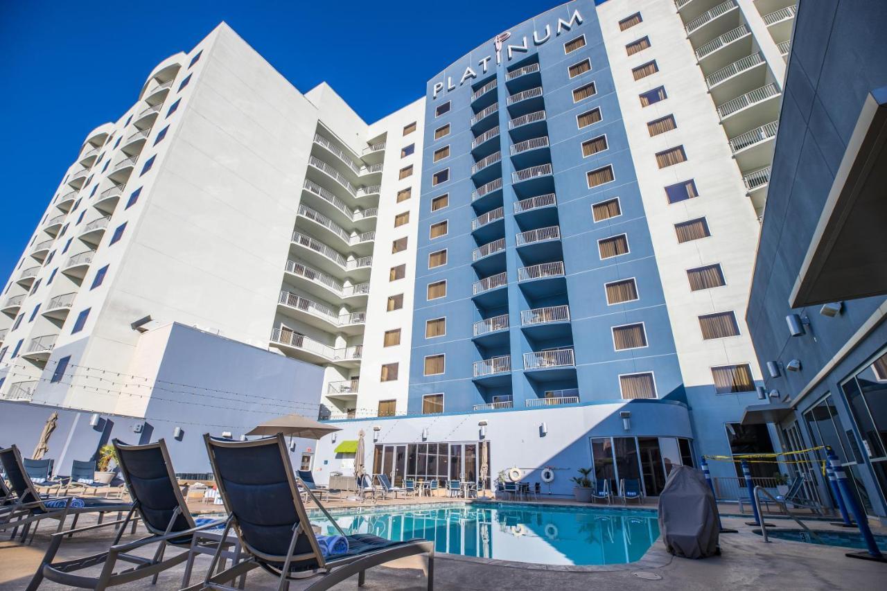 Aparthotel 2100 Sqft Penthouse W/ Strip Views! Pool Gym Las Vegas