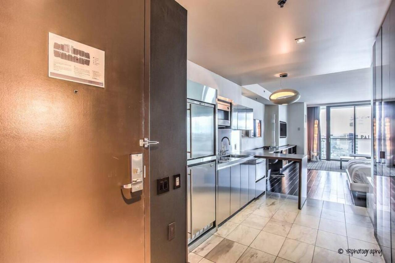 Strip View - Luxurious At Palms Place *