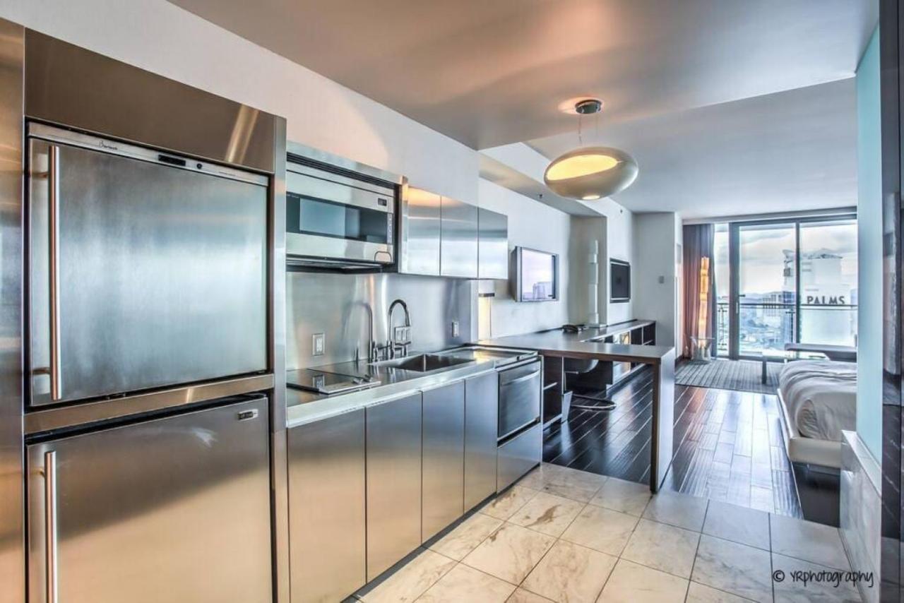 Strip View - Luxurious At Palms Place Las Vegas