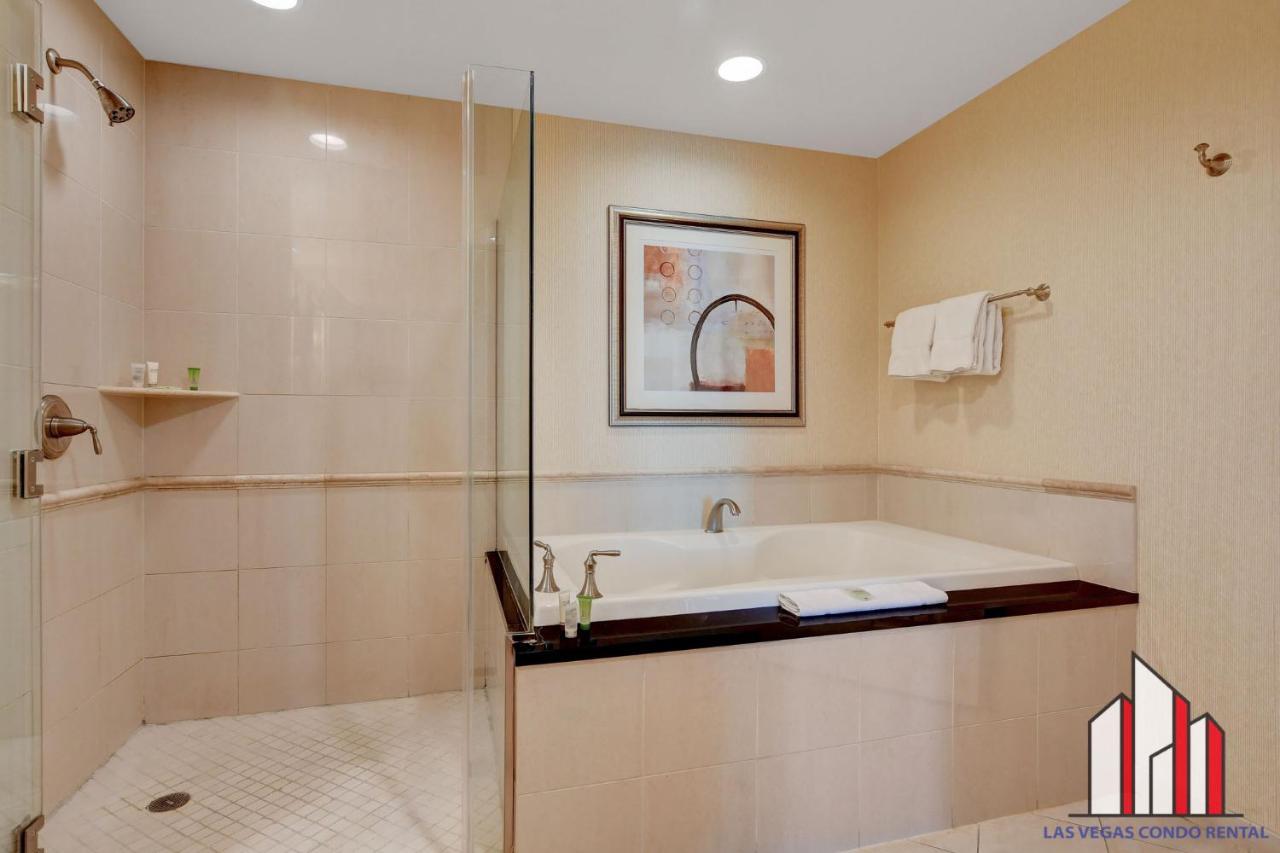 Holiday home Mgm Signature-22-703 Strip View Jacuzzi Studio