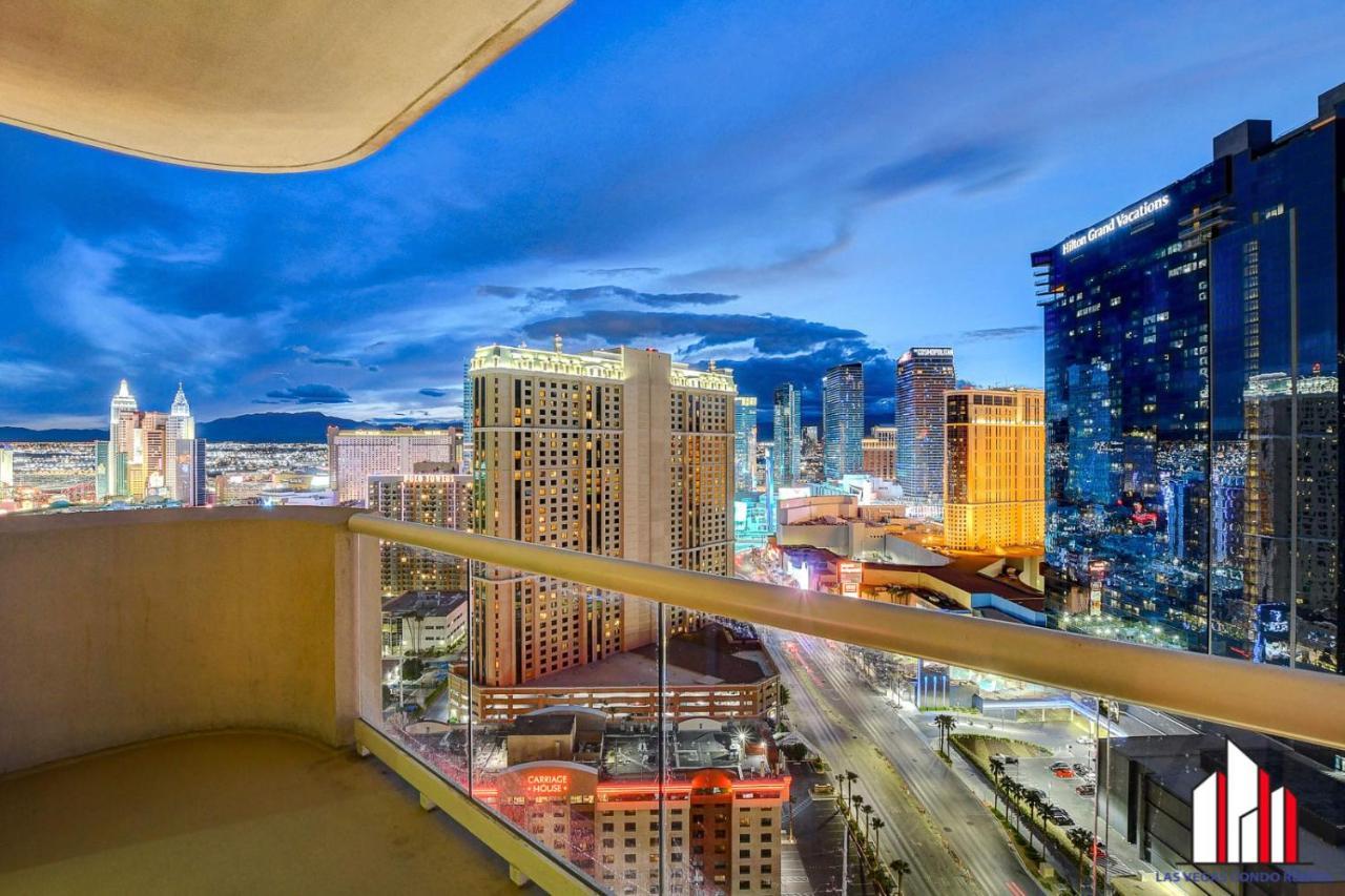 Mgm Signature-27-805 F1 Track & Strip View Balcony Holiday home