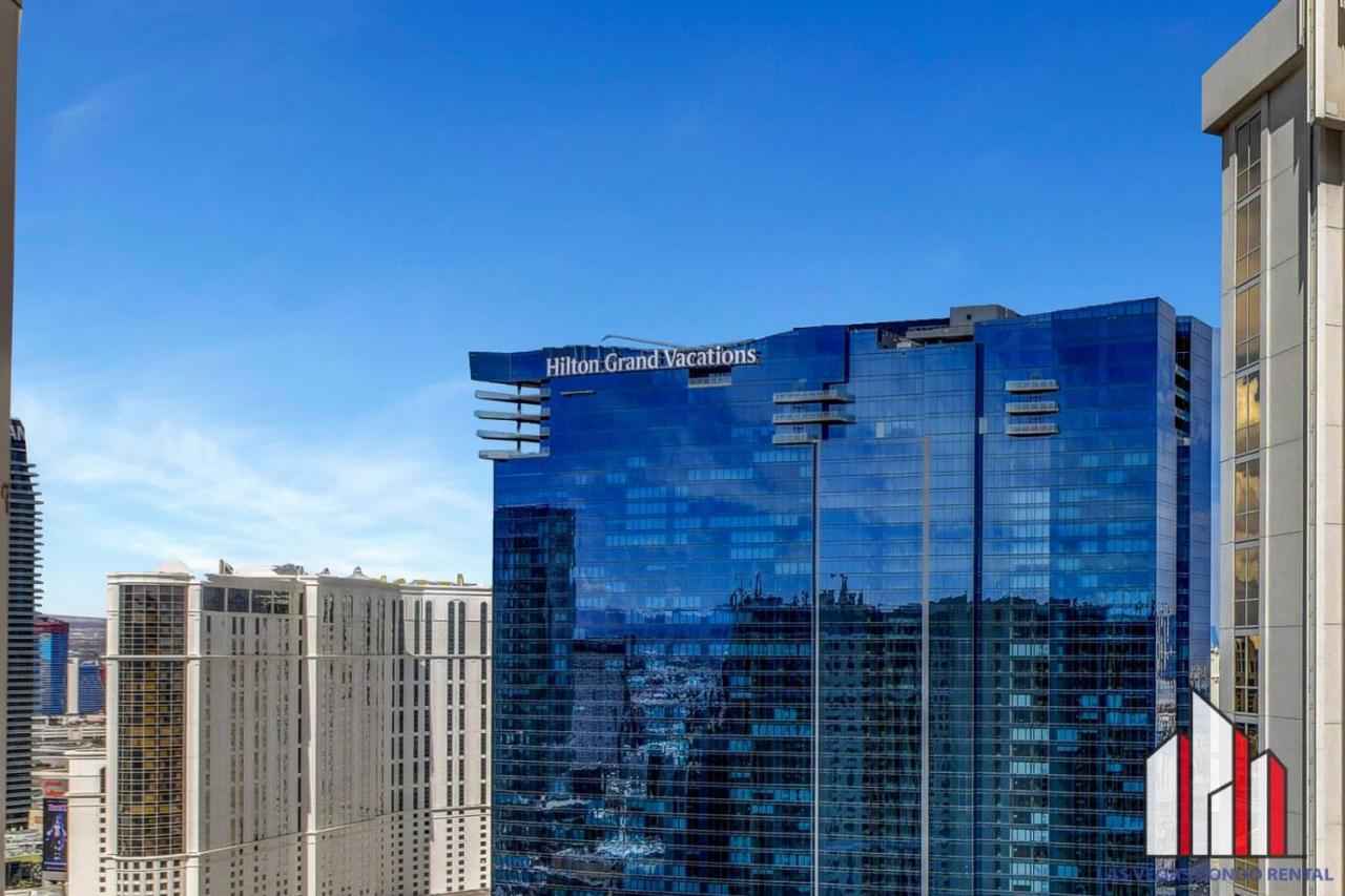 Mgm Signature-32-715 F1 Track & Strip View Balcony Holiday home Las Vegas
