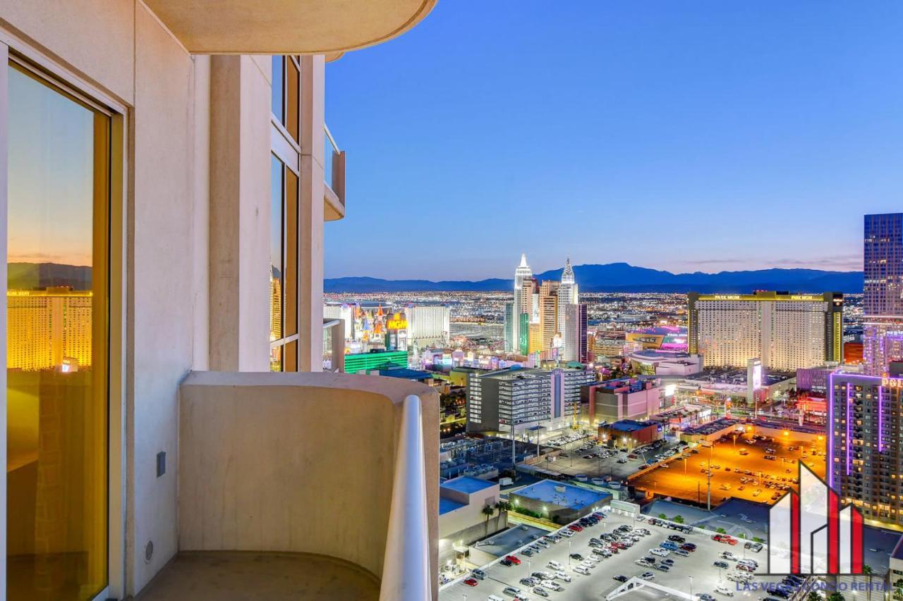 Mgm Signature-33-705 F1 Track & Strip View Balcony Ferienhaus Las Vegas