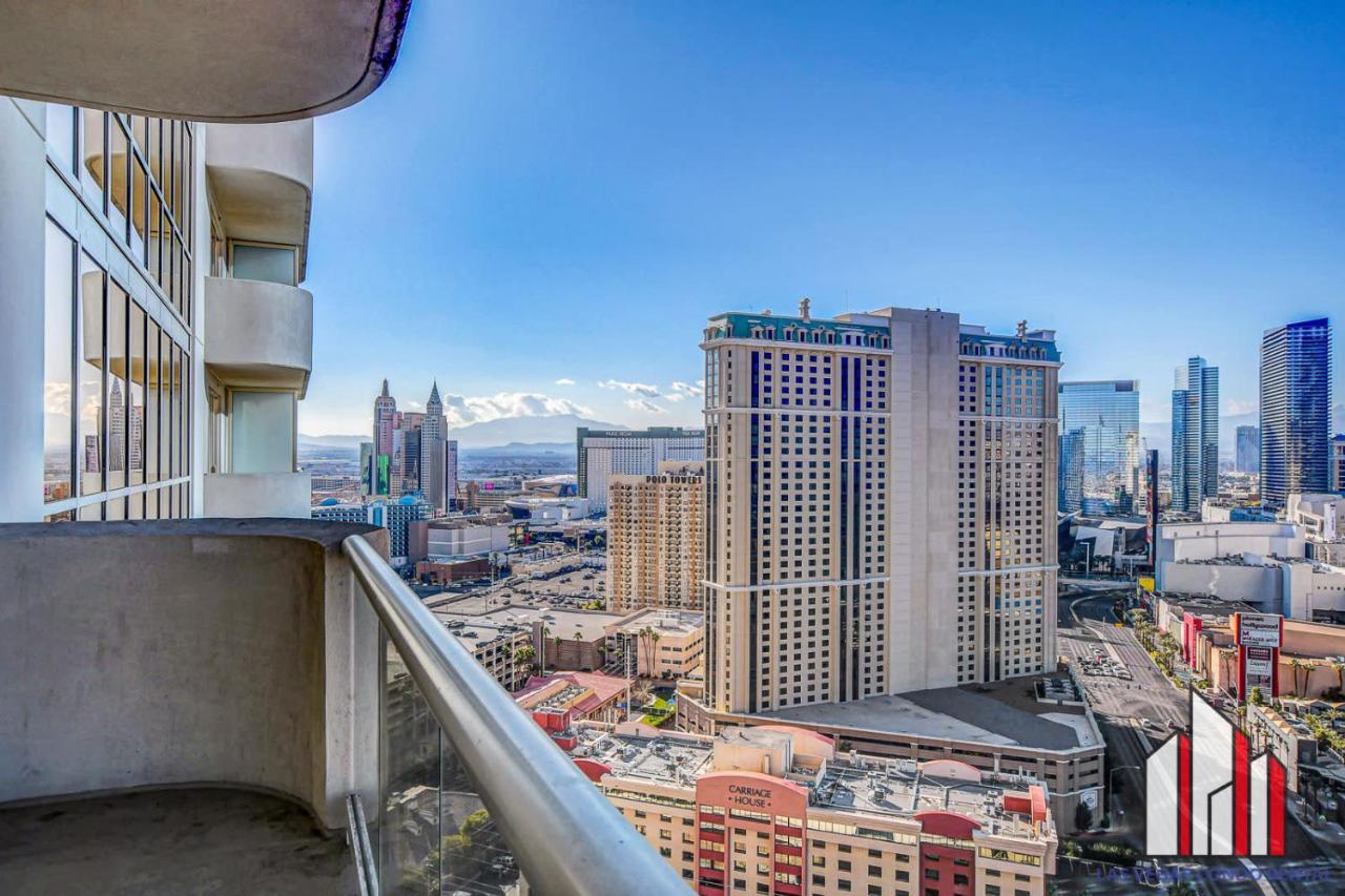 Holiday home Mgm Signature-25-815 Strip View Balcony *