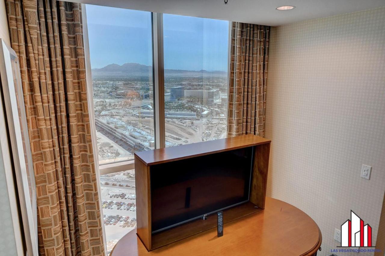 Mgm Signature-34-821 1br2ba F1 Strip View Balcony Holiday home *