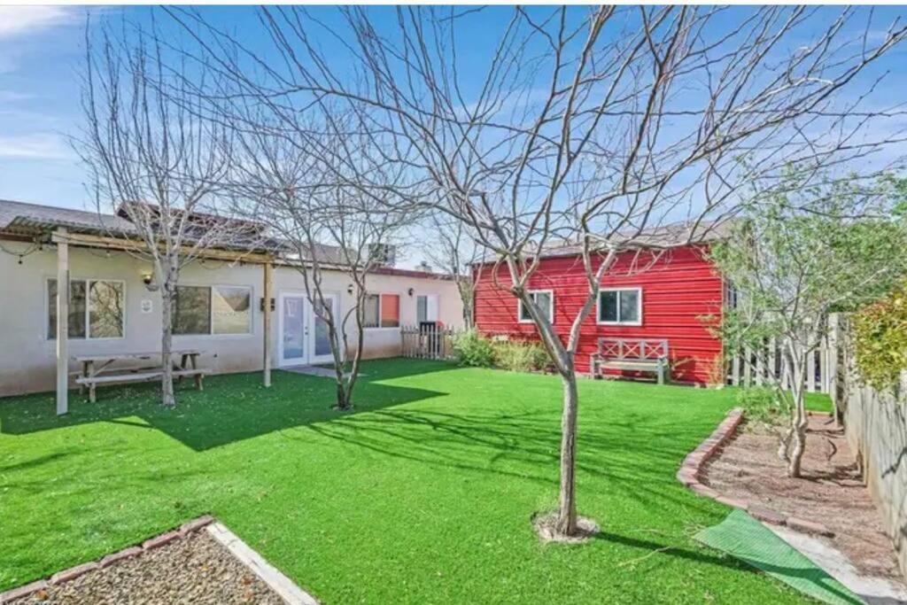 Beautiful Oasis With Rv Or Boat Parking Holiday home *