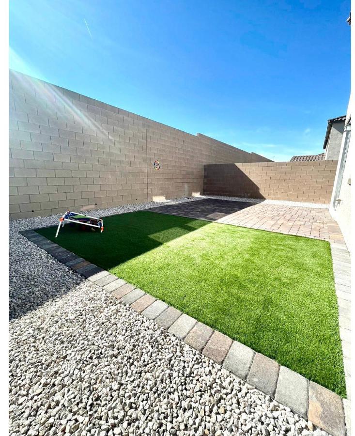 Spacious House, 5 Bedrooms, Sleeps 12, Near Vegas Strip And Airport Holiday home *