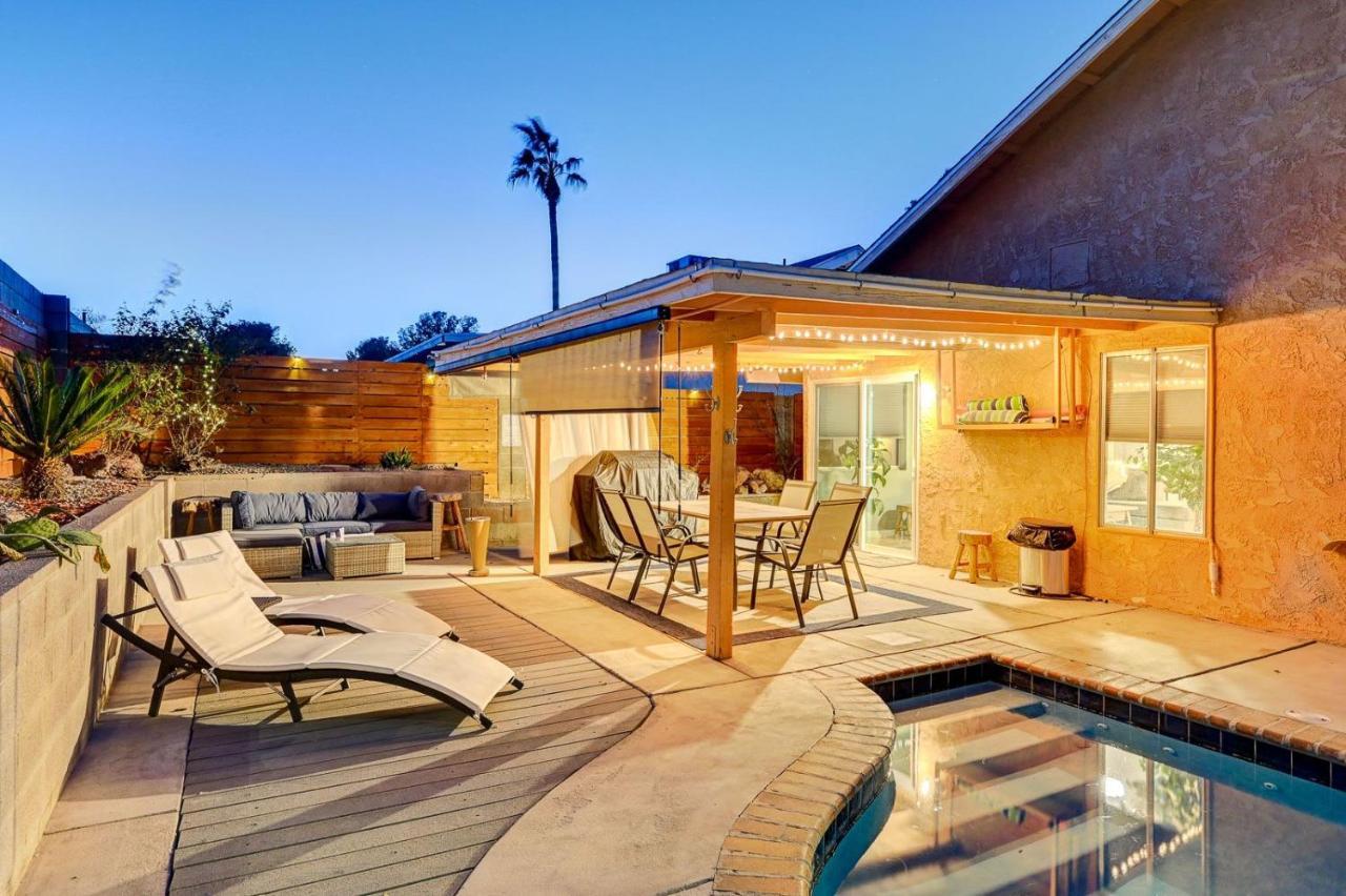 Holiday home Desert Oasis Villa: Heated Pool Minutes From Vegas Strip