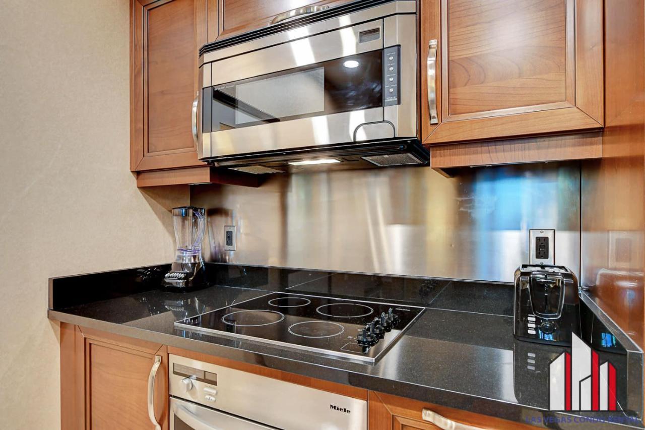 Signature 2br3ba F1 View Balcony Ste 30-719 And 21 Las Vegas