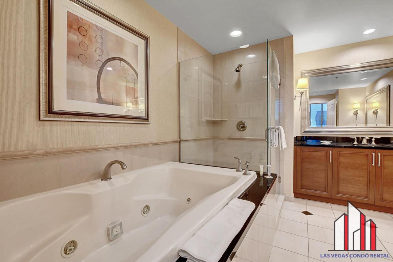 Signature 2br3ba F1 View Balcony Ste 30-719 And 21 Las Vegas