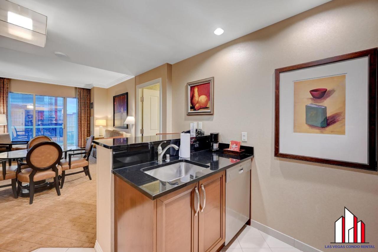 Holiday home Signature 2br3ba F1 View Balcony Ste 29-819 And 21 Las Vegas