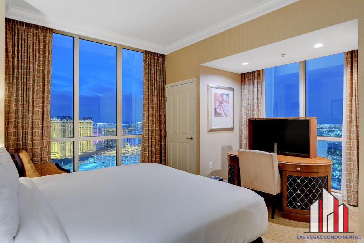 Mgm Signature-31-821 1br2ba F1 Strip View Balcony