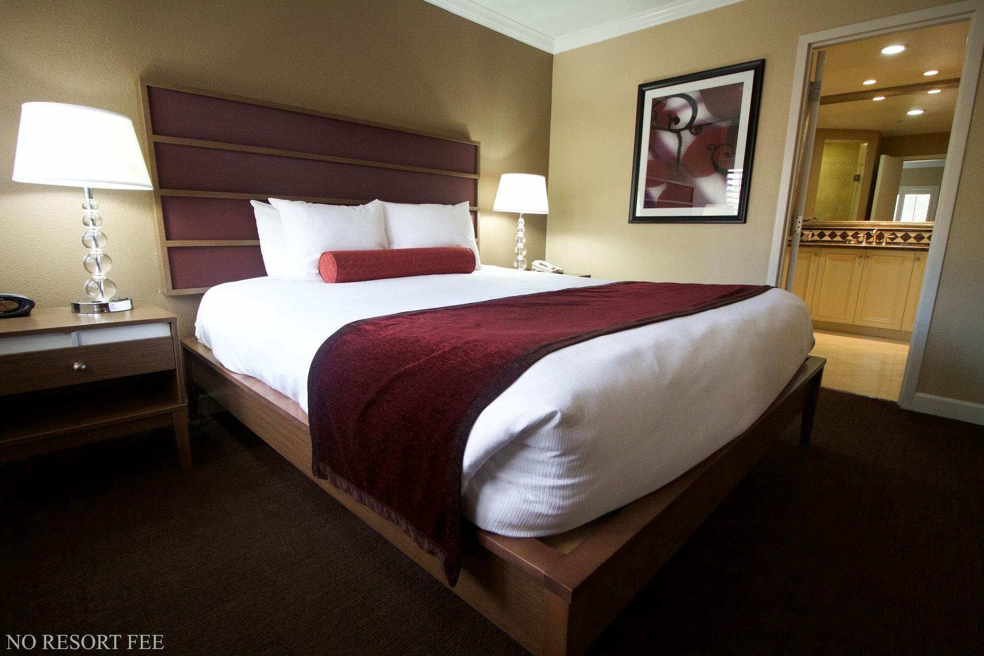 Western Casino Royale - Center Strip Hotel 3*
