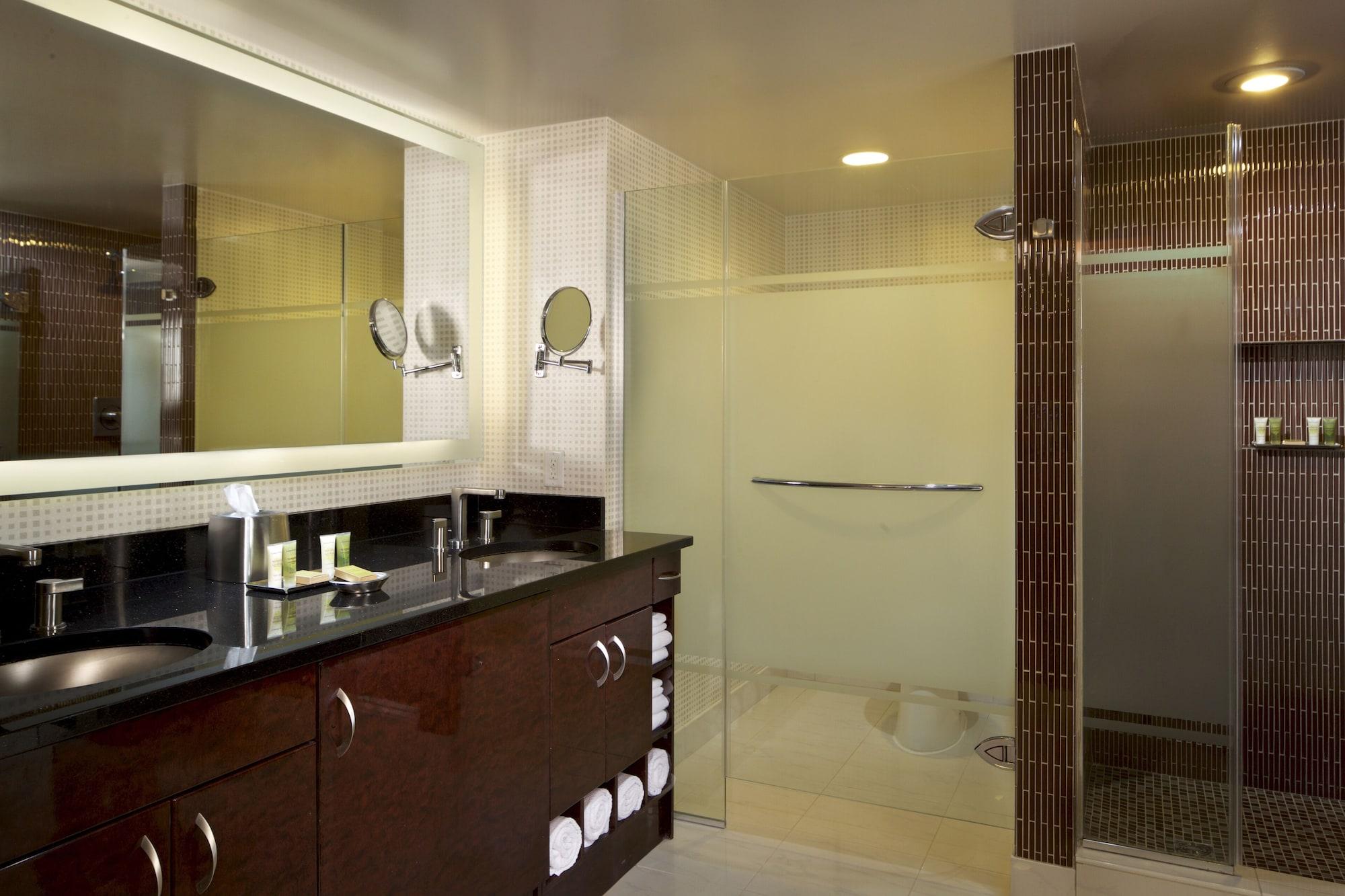 Hilton Grand Vacations Club Elara Center Strip Vegas Las Vegas