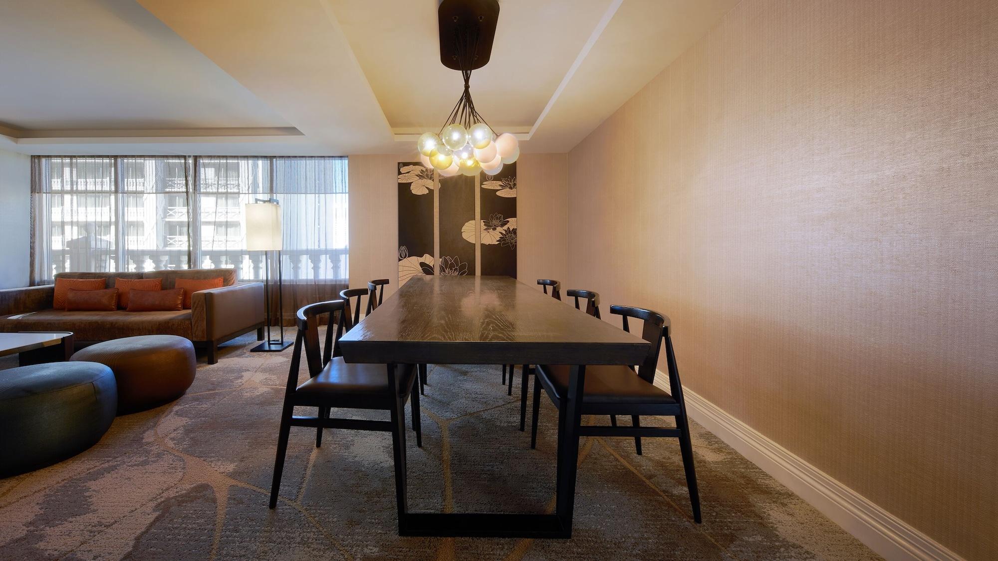 Resort Nobu At Caesars Palace 5*