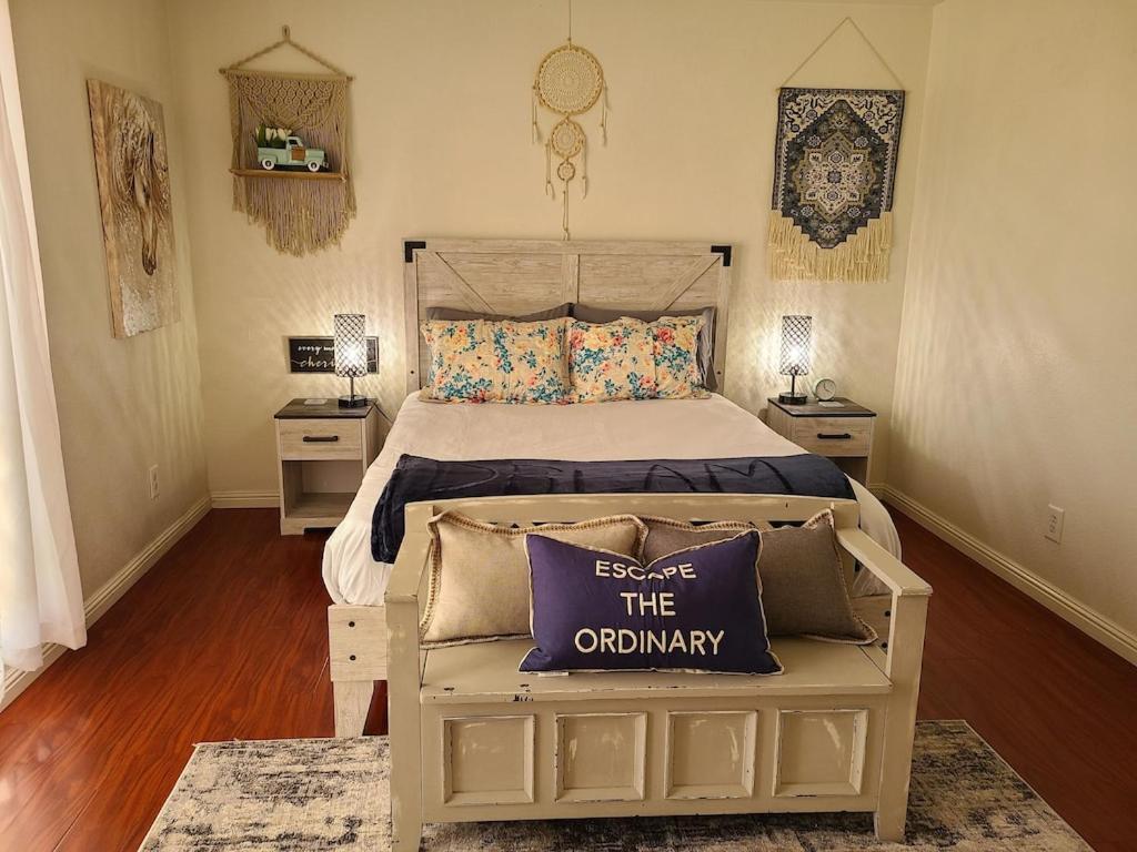 Apartment 2bed 1 Bath Near Nellis Afb & The Strip *