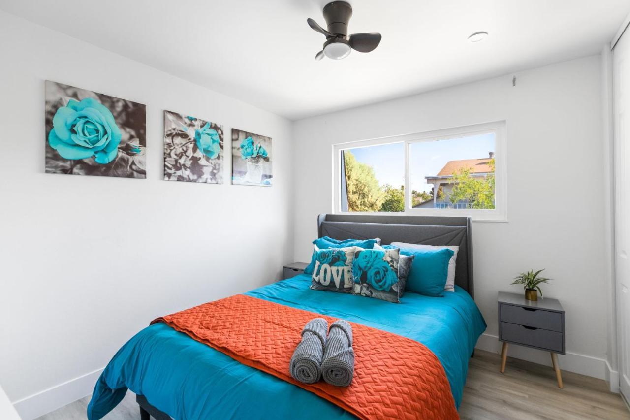 Location W Pool - Lv Convention & 3 Mi Strip & Fremont Holiday home *
