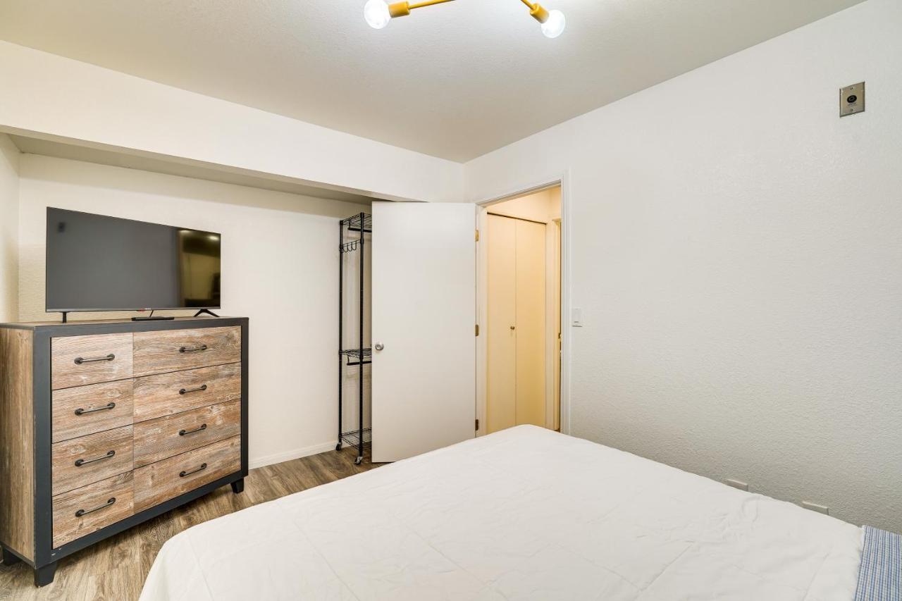 Vacation Near Vegas Strip With Pool! Apartment Las Vegas