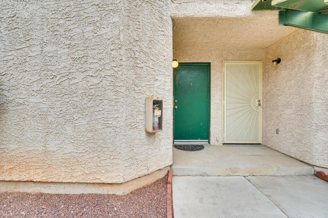 Apartment Vacation Near Vegas Strip With Pool! *