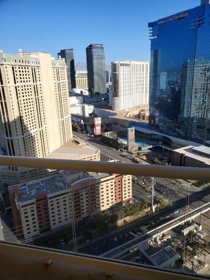 Mgm Signature Ph 30th Floor Deluxe Strip Facing With Balcony