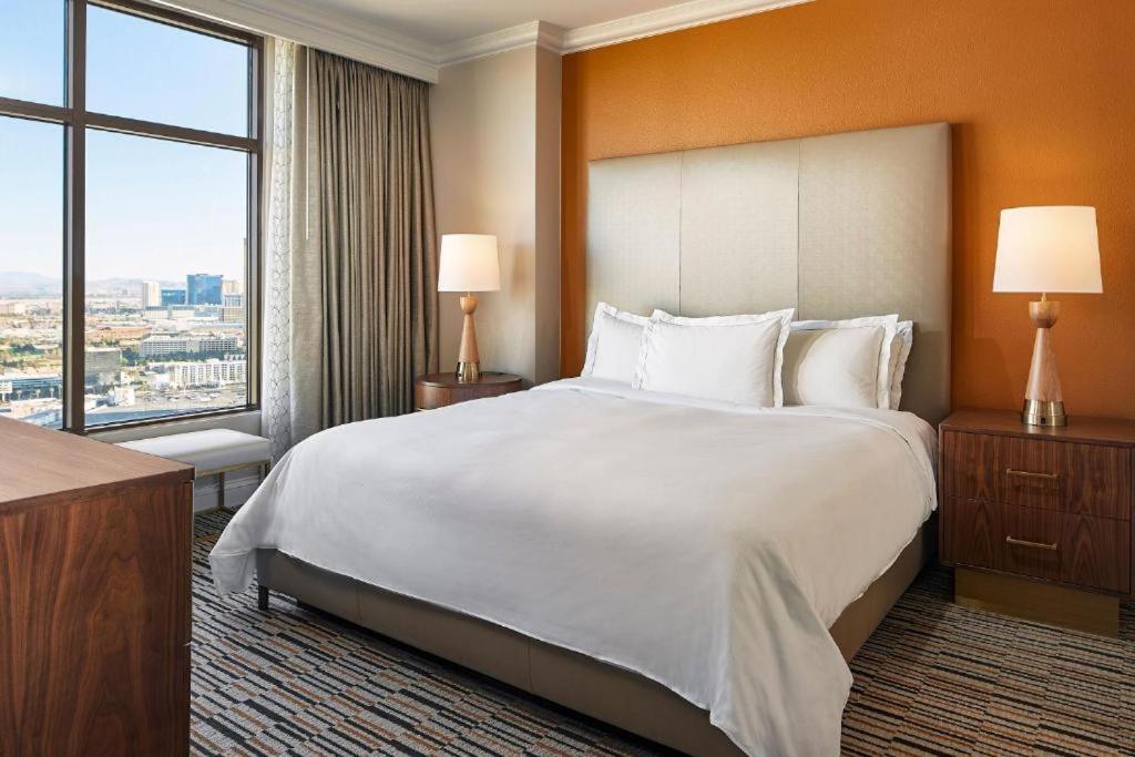 Hotel The Boulevard, Hilton Grand Vacations 5*
