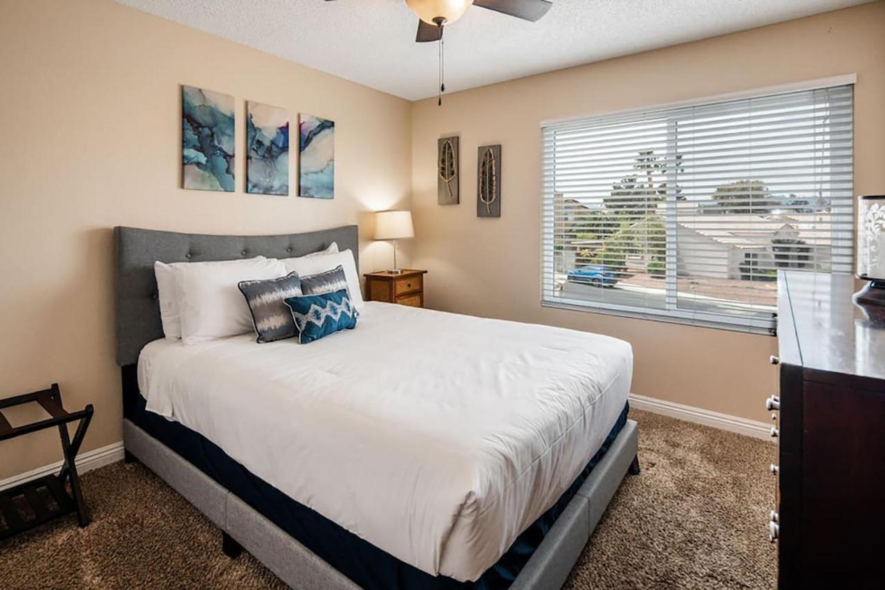 Vegas Getaway, Pool, Basket Ball, Games, Cook Holiday home Las Vegas