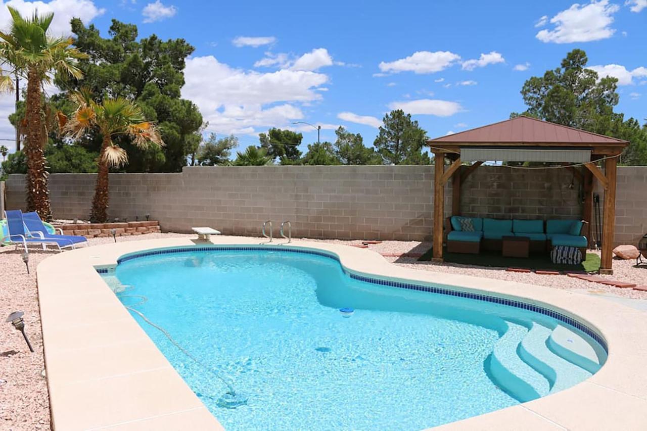 Holiday home Vegas Getaway, Pool, Basket Ball, Games, Cook Las Vegas