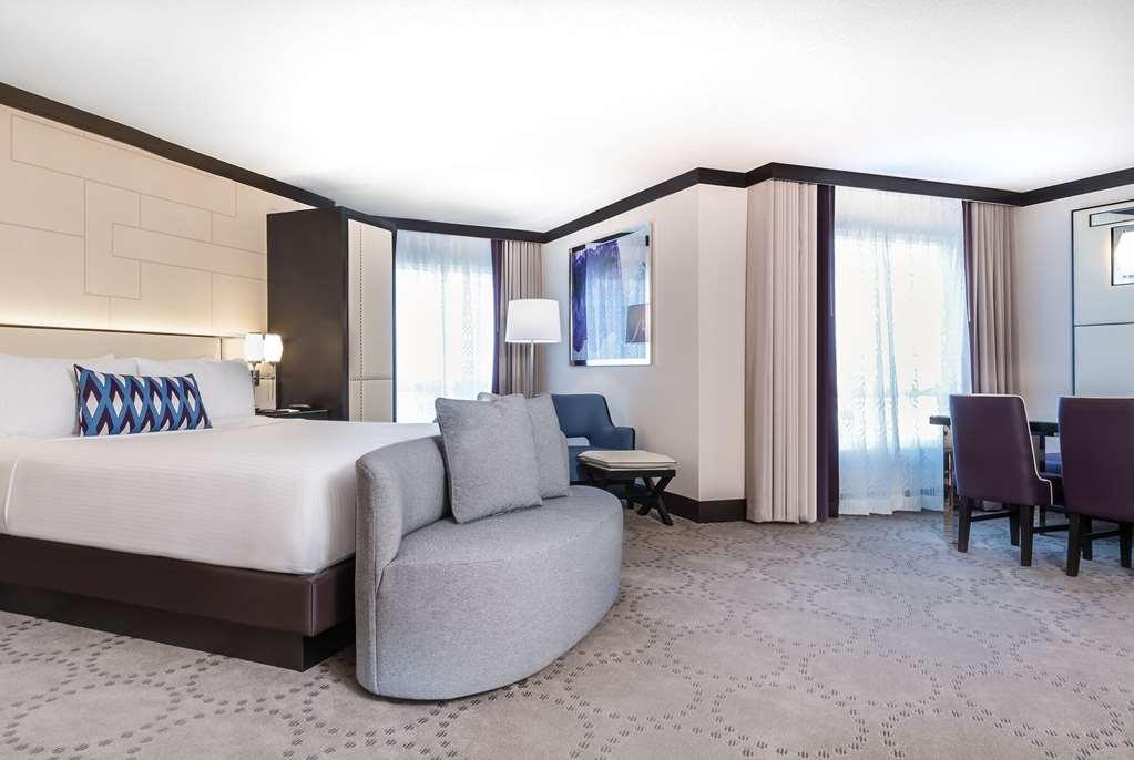 Tq Harrah S Vegas Hotel