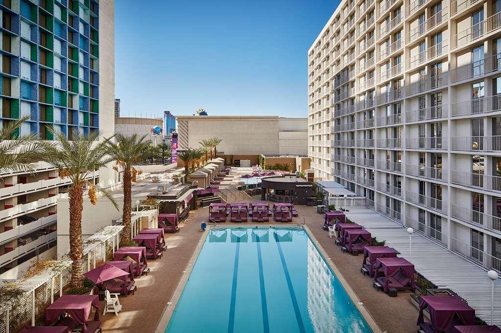 Hotel Tq Harrah S Vegas