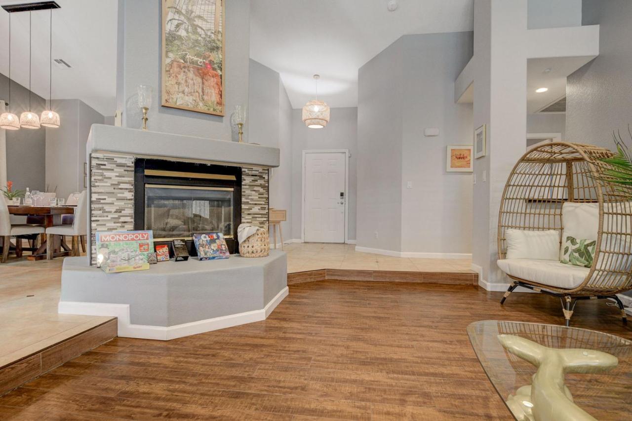 Holiday home Mirage Pool House - Heart Of Lv, Swimming Pool, Games, Heavenly Relaxation